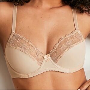 Cupshe Lace Trim Beige Bra